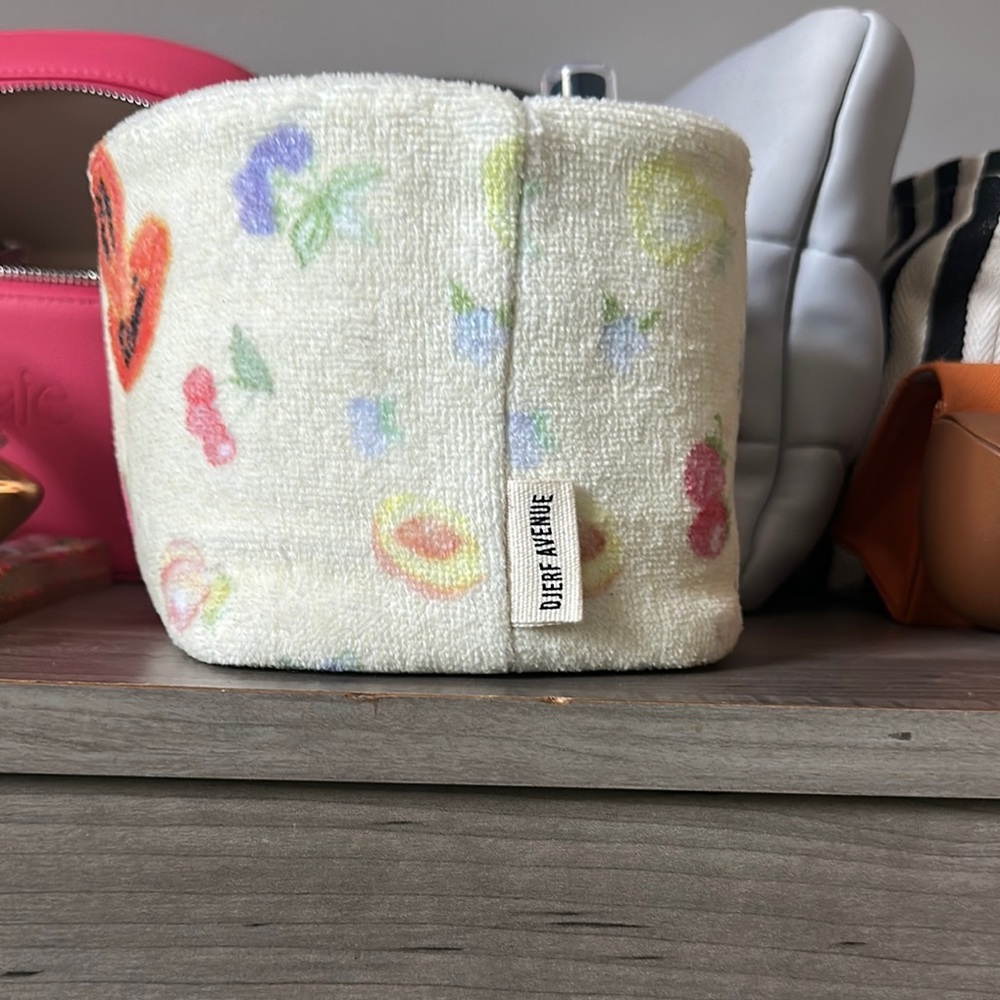 Djerf Avenue Terry Organizer